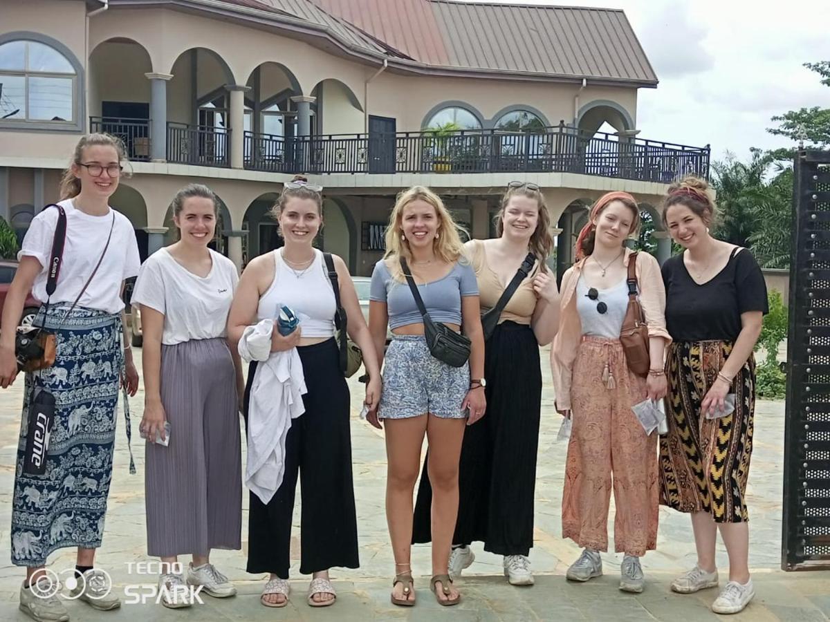 Antoa Osaah Bema Lodge מראה חיצוני תמונה